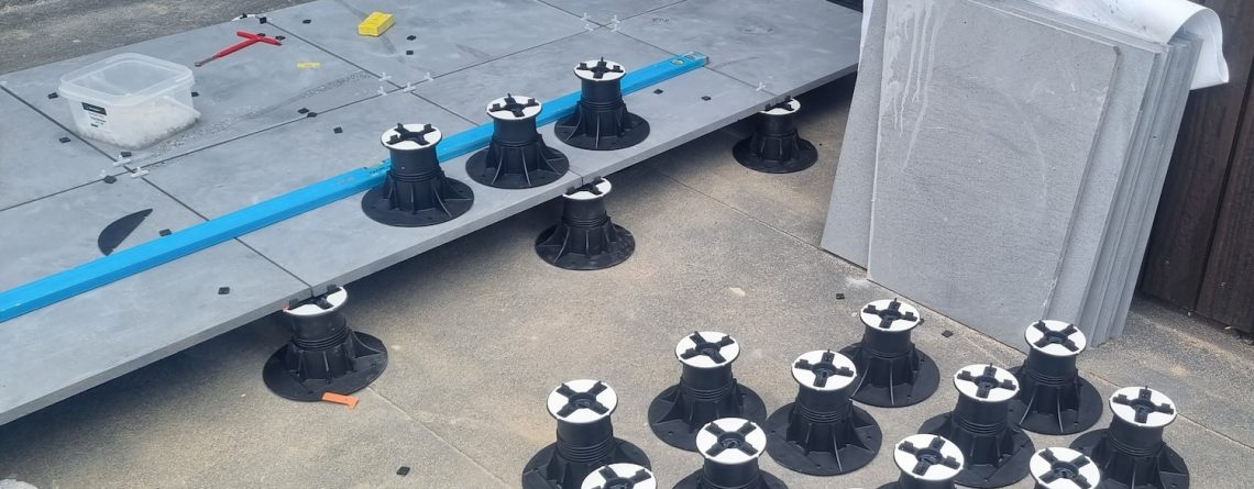Pedestal Deck Jacks