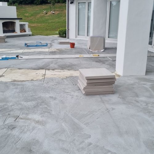 Cement Screeding
